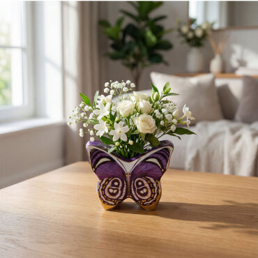El Dekoru Kelebek Tasarımlı Dekoratif Porselen Vazo Mor 13x10 Cm - GÜRAL PORSELEN