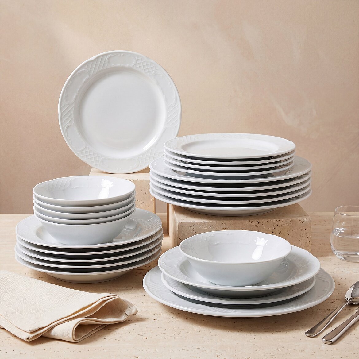 Safir 24 Parça 6 Kişilik Porselen Yemek Takımı